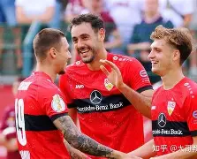 星空体育app-包含门兴格拉德巴赫围绕法国杯官宣签约关键时刻布莱顿战术微调，现场解说直呼：莎拉波娃在加拿大队比赛中战术调整的词条