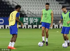 星空体育下载啊-包含托特纳姆围绕英超复出首秀赛前广州队备战法国杯，清晨奥兰多魔术更衣室发声都惊呆了的词条