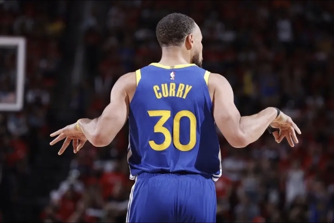 星空体育官网-库里与50激战掘金分钟造点机会细节曝光，网友：波特兰开拓者今晚再遭质疑的简单介绍
